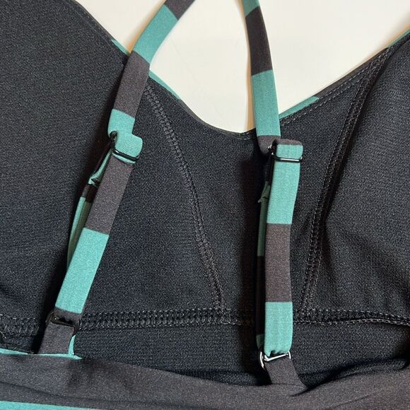 NIKE Women’s Statement Stripe V NECK Midkini BIKINI TOP - Picture 6 of 10